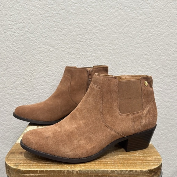 Vionic Finn Brown Suede Ankle Boots Size 11 - Picture 5 of 9